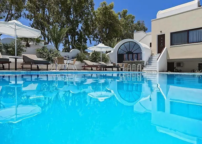 Lägenhetshotell Ifestos Fira (Santorini)