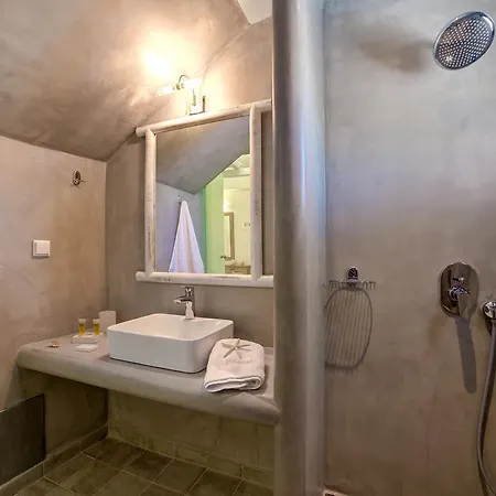 Ifestos Lejlighedshotel 4*