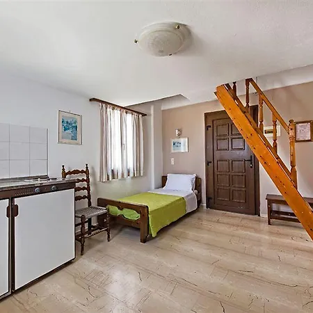 Ifestos Lejlighedshotel Fira (Santorini)