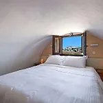 Ifestos Fira (Santorini)