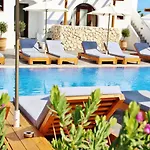 Aparthotel Ifestos Fira (Santorini)