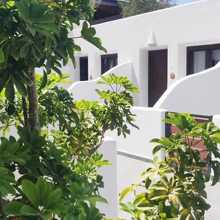 Ifestos Aparthotel 3*