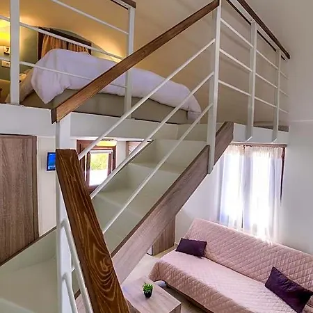Lejlighedshotel Ifestos 4*