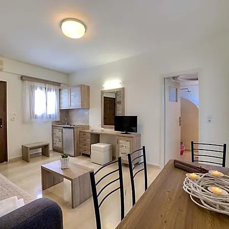 Ifestos Aparthotel