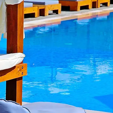 Ifestos Aparthotel