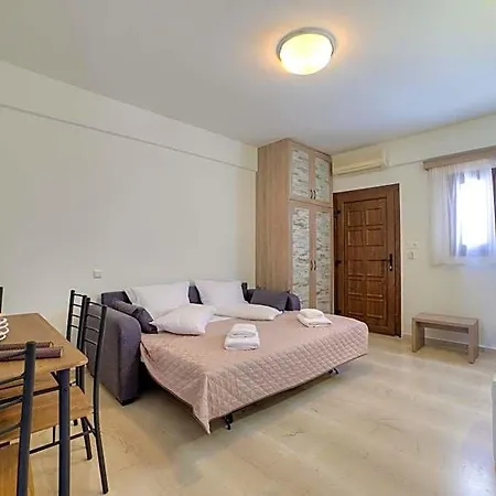 Ifestos Aparthotel 4*