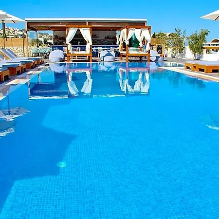 Ifestos Fira (Santorini)