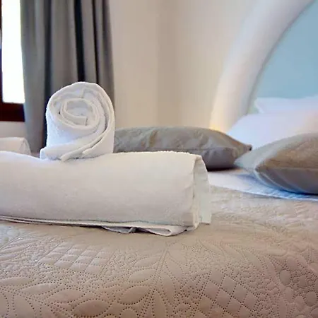 Ifestos Aparthotel 4*