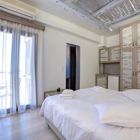 Ifestos Fira (Santorini)