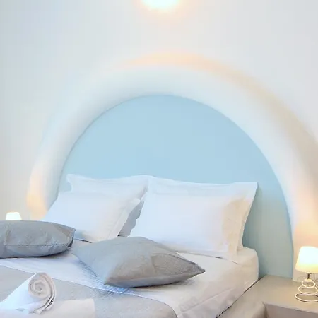 Ifestos Aparthotel Fira (Santorini)