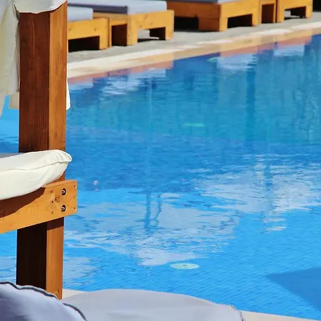 Ifestos 3* Fira (Santorini)