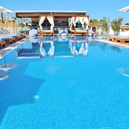 Ifestos Aparthotel