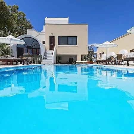 Ifestos Aparthotel