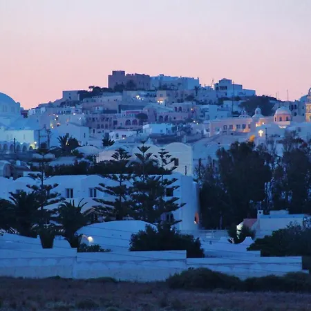 Apartahotel Ifestos Fira (Santorini)