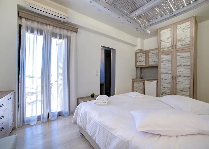 Ifestos Fira (Santorini)