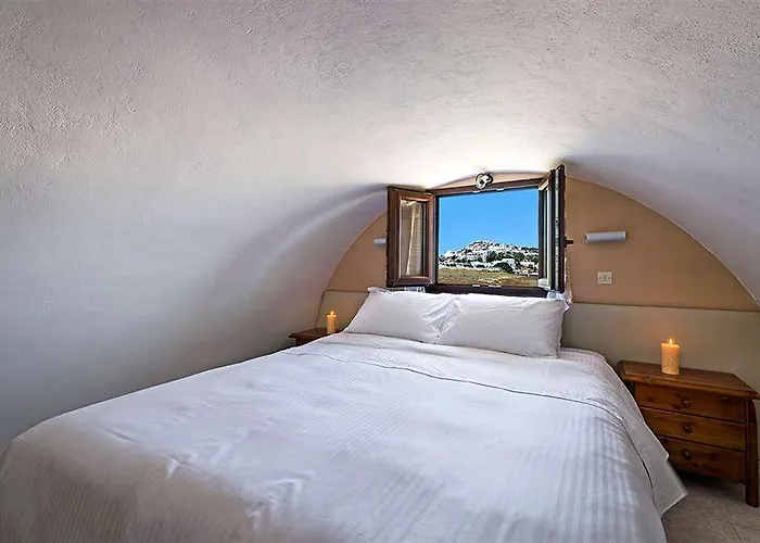 Ifestos Fira (Santorini)